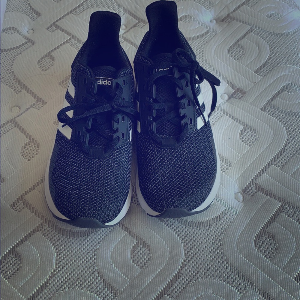 Adidas size5 never worn